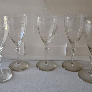 USED Frosted Flowers And Leaves Chamagne/Wine Glasses Set Of 5